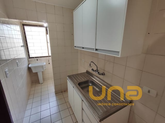 Apartamento 2 quartos e 2 banheiros, para alugar, no bairro TARUMA em Curitiba