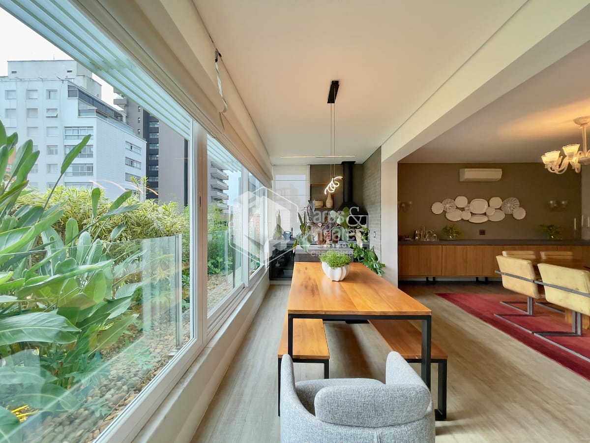 Apartamento, 4 quartos, 253 m² - Foto 10