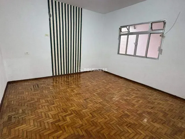 Casa 4 quartos e 3 banheiros, à venda, no bairro Olímpico em São Caetano do Sul