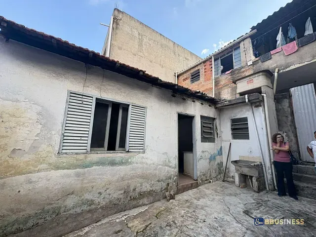 Casa 4 quartos e 3 banheiros, à venda, no bairro Olímpico em São Caetano do Sul