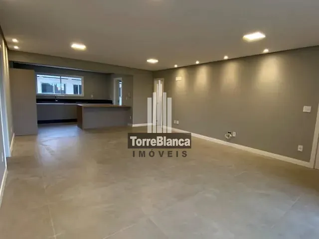 Apartamento com 227m² 3 quartos e 2 banheiros, à venda, no bairro Estrela em Ponta Grossa