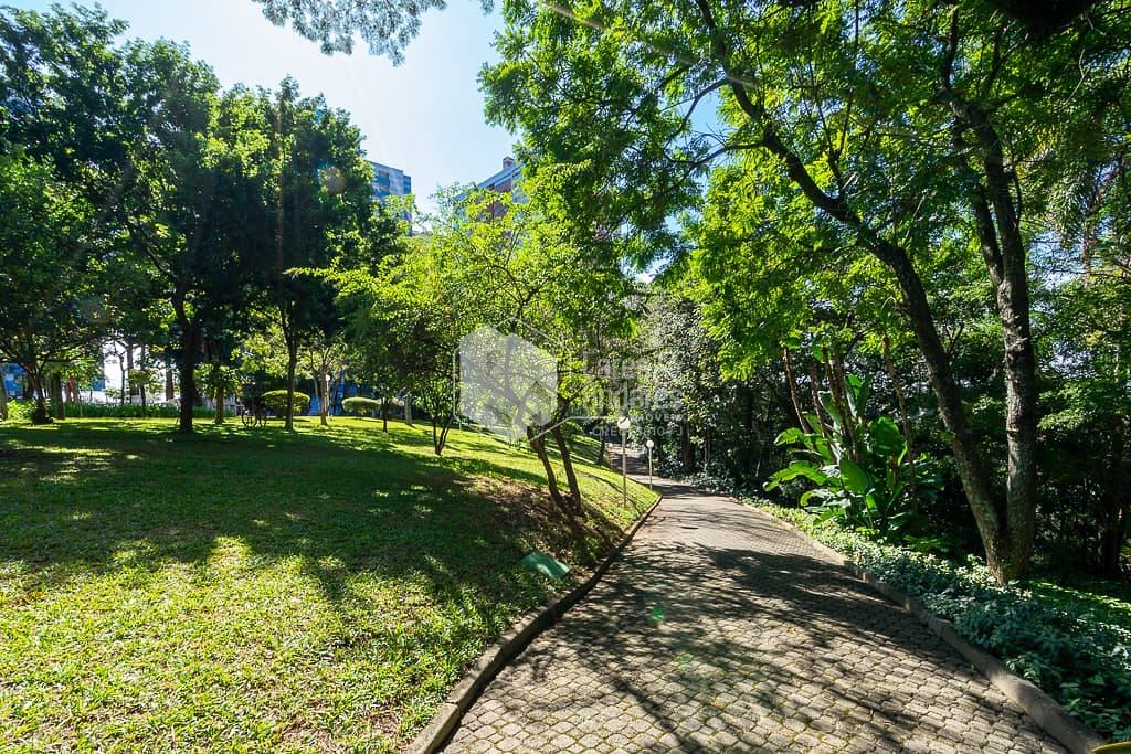 Apartamento à venda com 4 quartos, 225m² - Foto 57