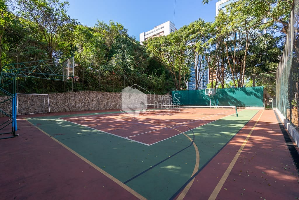 Apartamento à venda com 4 quartos, 225m² - Foto 63