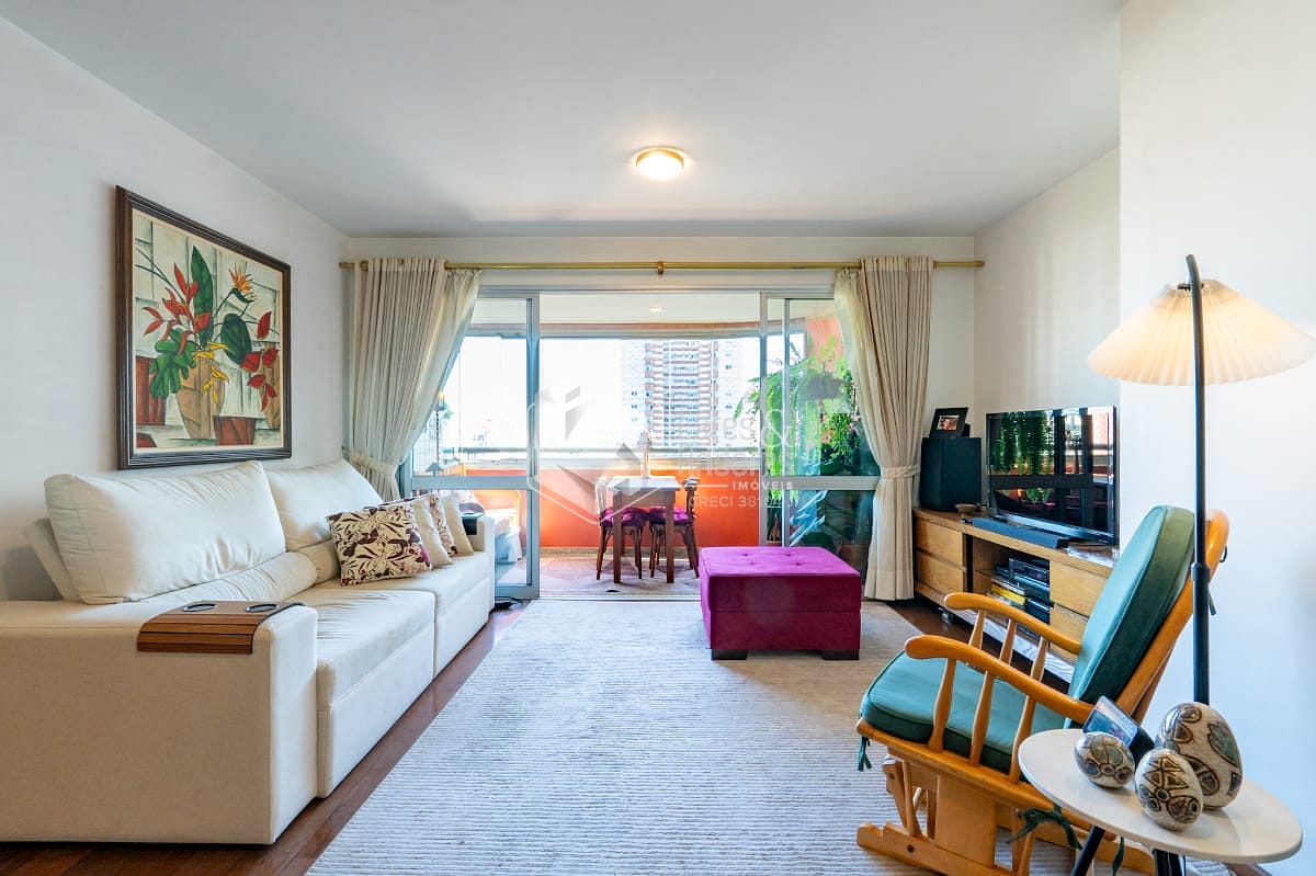 Apartamento à venda com 4 quartos, 225m² - Foto 3