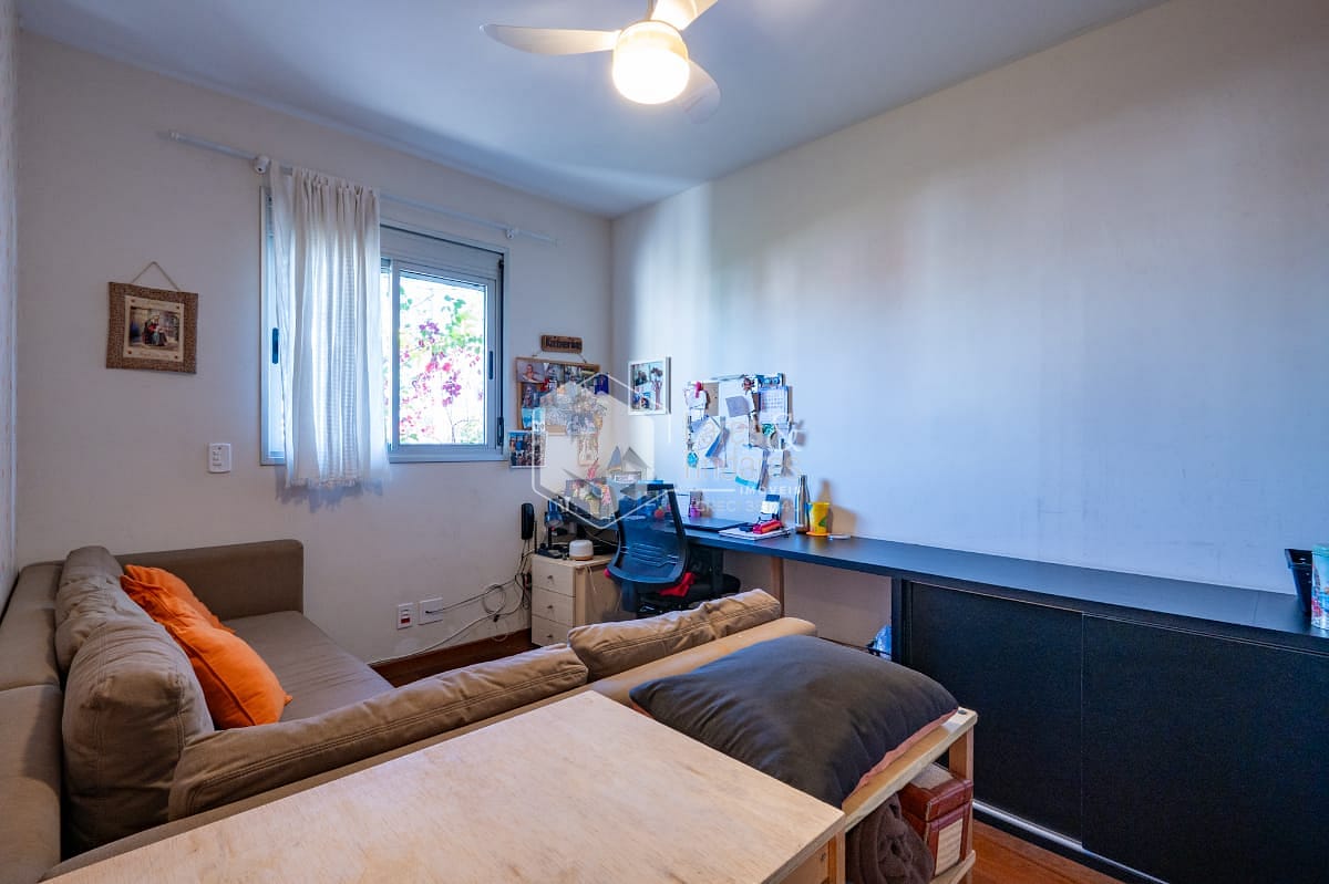 Apartamento à venda com 4 quartos, 225m² - Foto 18