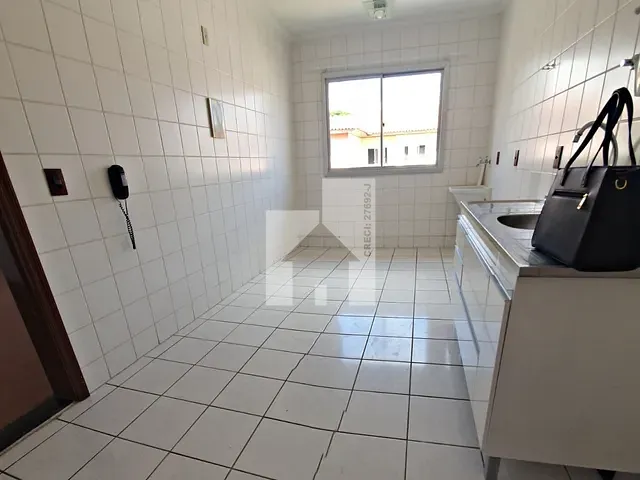 Apartamento 2 quartos e 1 banheiro, à venda, no bairro Parque Residencial Eloy Chaves em Jundiaí