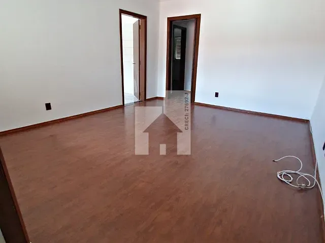 Apartamento 2 quartos e 1 banheiro, à venda, no bairro Parque Residencial Eloy Chaves em Jundiaí