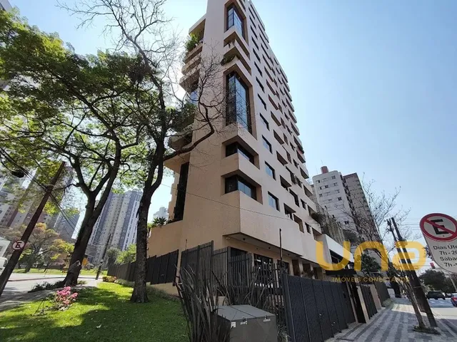 Apartamento 4 quartos e 5 banheiros, à venda, no bairro AGUA VERDE em Curitiba