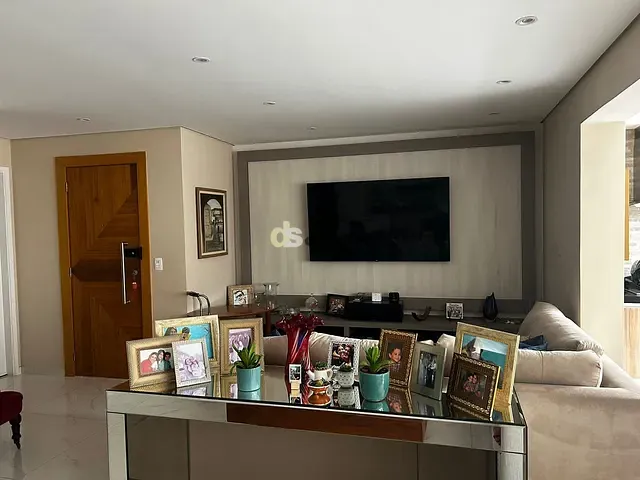 Apartamento 4 quartos e 3 banheiros, à venda, no bairro Jardim Londrina em São Paulo