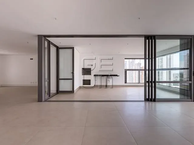 Apartamento com 368m² 4 quartos e 5 banheiros, à venda, no bairro Santa Rosa em Londrina
