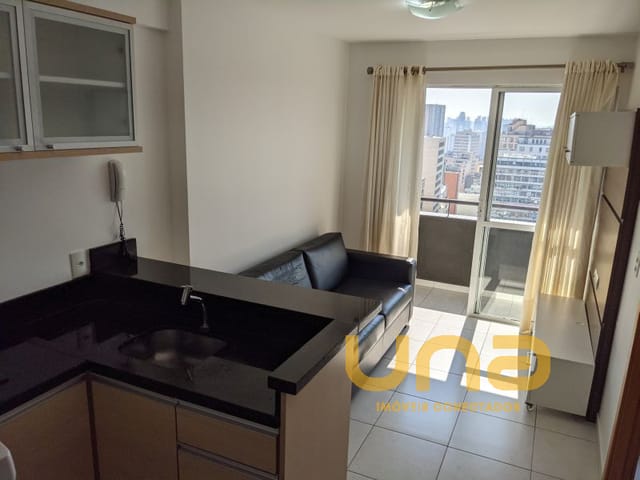 Apartamento 1 quarto e 1 banheiro, para alugar, no bairro CENTRO em Curitiba
