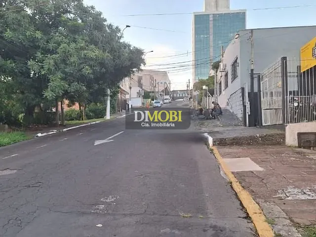 Apartamento com 61m² 2 quartos e 1 banheiro, à venda, no bairro Centro em Gravataí