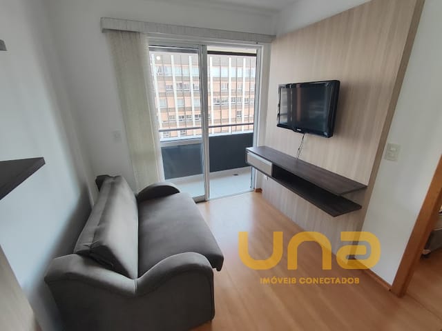 Apartamento 1 quarto e 1 banheiro, para alugar, no bairro CENTRO em Curitiba