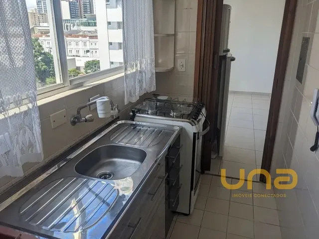 Apartamento 1 quarto e 1 banheiro, para alugar, no bairro CENTRO em Curitiba