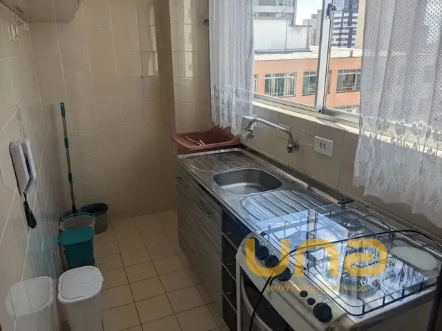 Apartamento 1 quarto e 1 banheiro, para alugar, no bairro CENTRO em Curitiba