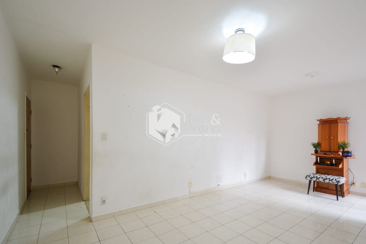 Apartamento à venda com 2 quartos, 73m² - Foto 4