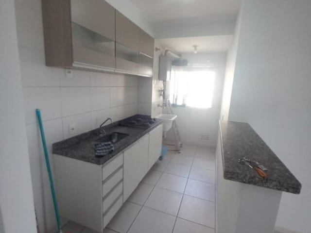 Apartamento com 48m² 2 quartos e 1 banheiro, à venda ou para alugar, no bairro Santa Maria em Osasco