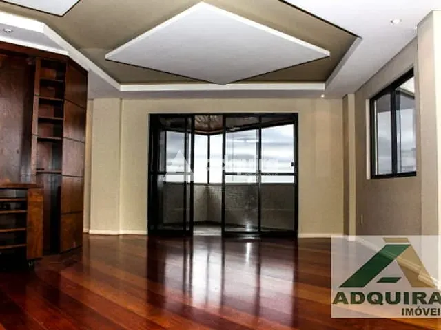 Apartamento com 277m² 3 quartos e 4 banheiros, à venda, no bairro Centro em Ponta Grossa