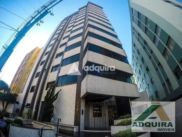 Apartamento com 277m² 3 quartos e 4 banheiros, à venda, no bairro Centro em Ponta Grossa