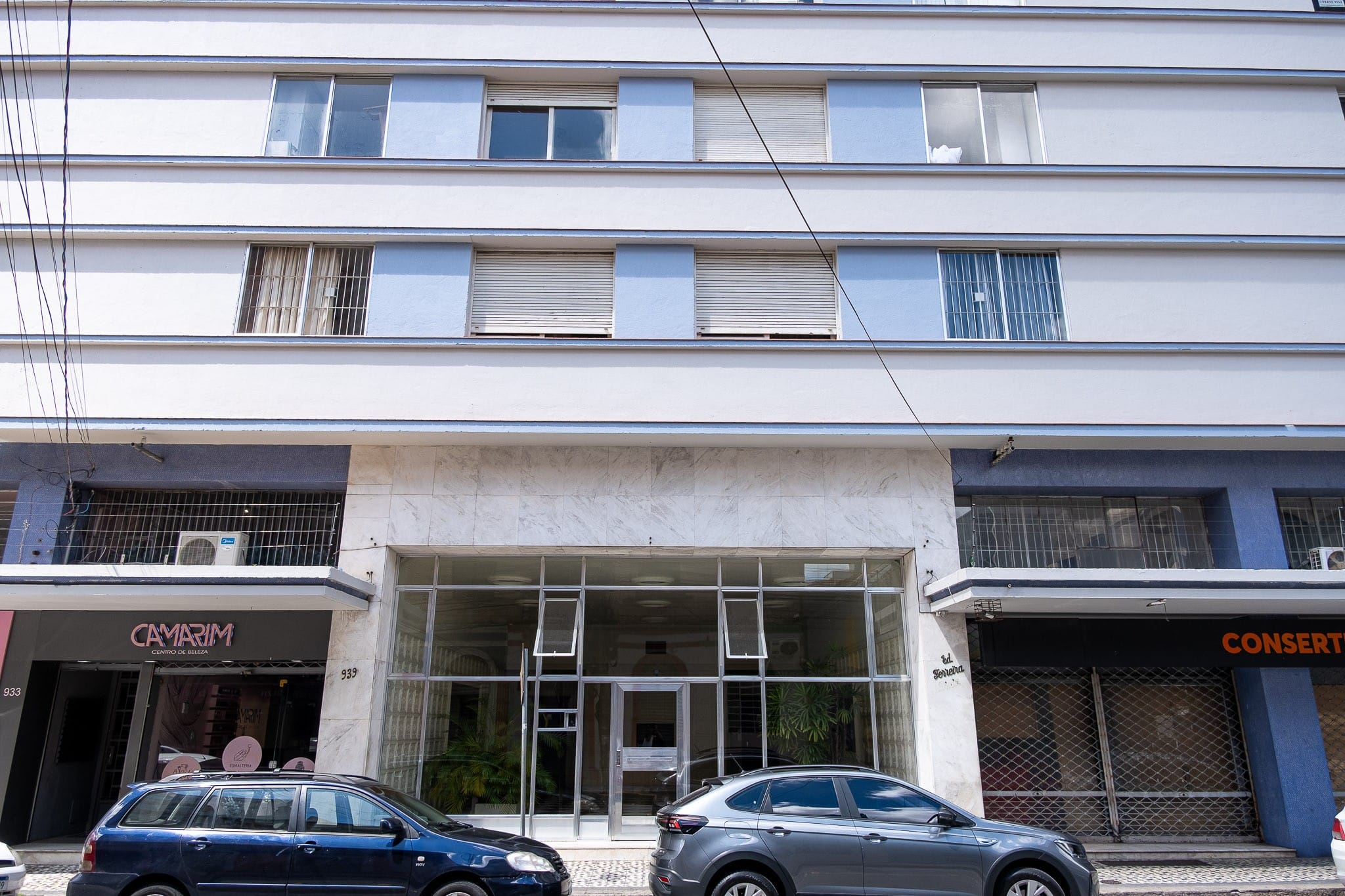 Apartamento mobiliado com 1 dormitório para venda ou aluguel no Centro de Pelotas RS próximo a comércios, serviços e transporte público
