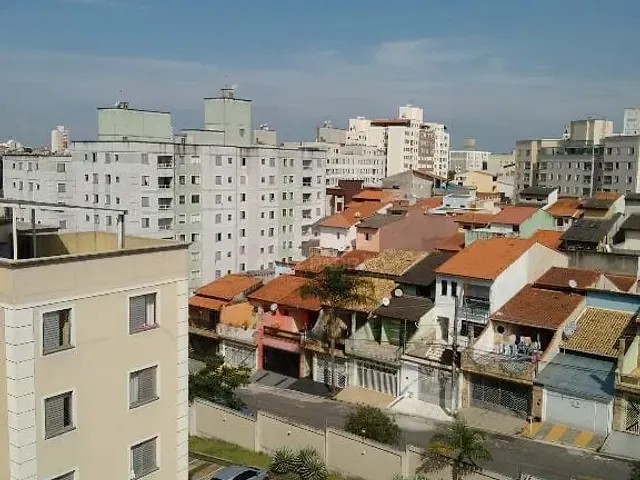 Apartamento 2 quartos e 2 banheiros, à venda, no bairro Parque São Vicente em Mauá