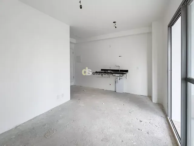 Apartamento 1 quarto e 1 banheiro, à venda, no bairro Vila Dom Pedro I em São Paulo