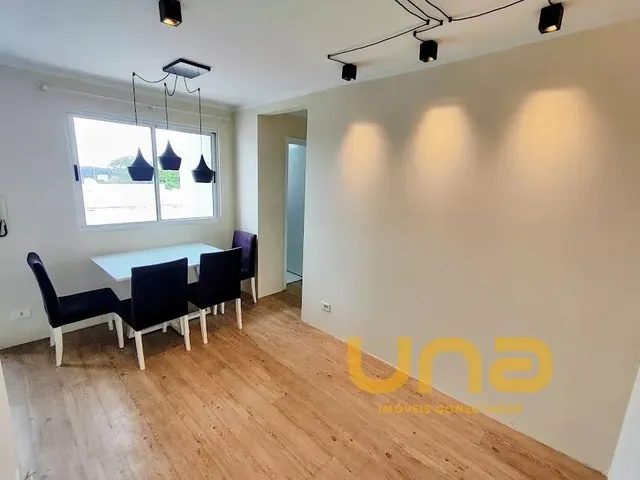 Apartamento 2 quartos e 1 banheiro, à venda, no bairro COLONIA RIO GRANDE em São José Dos Pinhais