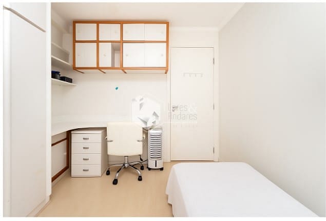 Apartamento à venda com 2 quartos, 65m² - Foto 23