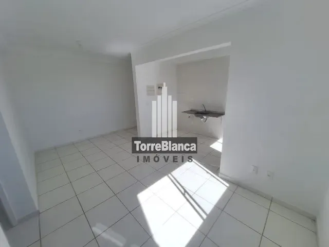 Apartamento 2 quartos e 1 banheiro, para alugar, no bairro Uvaranas em Ponta Grossa