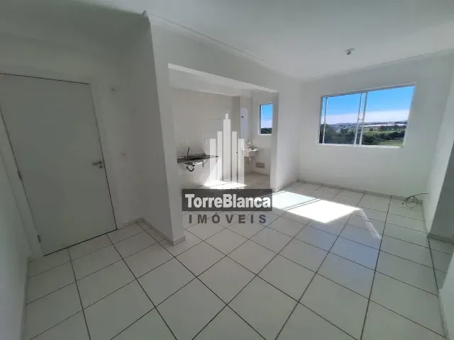 Apartamento 2 quartos e 1 banheiro, para alugar, no bairro Uvaranas em Ponta Grossa