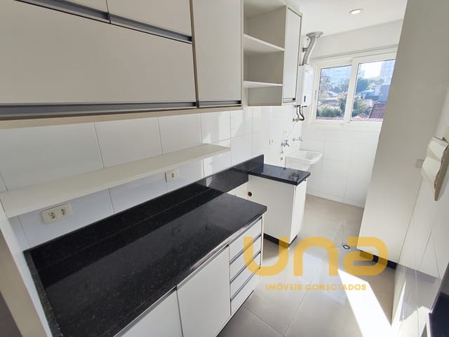 Apartamento 2 quartos e 2 banheiros, para alugar, no bairro BATEL em Curitiba