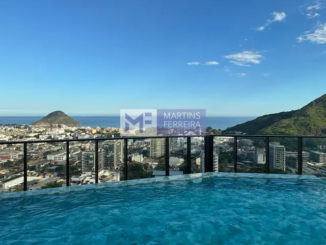 Apartamento com 99m² 3 quartos e 2 banheiros, à venda, no bairro Recreio dos Bandeirantes em Rio de Janeiro
