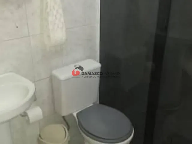 Apartamento 2 quartos e 1 banheiro, à venda, no bairro Vila Valparaíso em Santo André