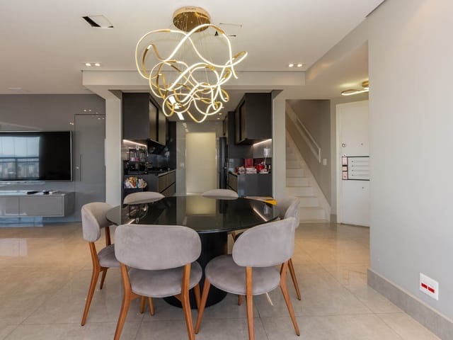 Apartamento com 240m² 4 quartos e 5 banheiros, à venda, no bairro Vila Gomes Cardim em São Paulo