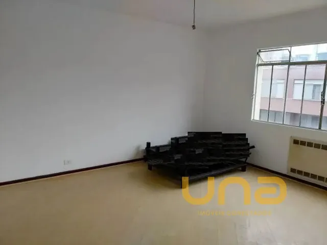Apartamento 3 quartos e 1 banheiro, para alugar, no bairro CENTRO em Curitiba