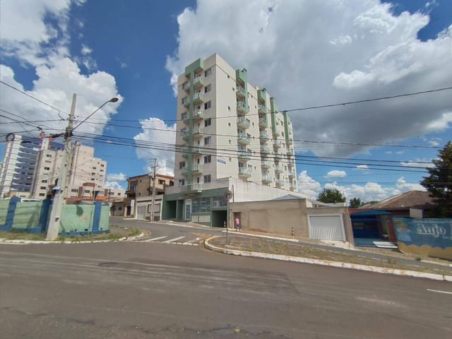 Locação - Apartamento Semimobiliado, 1 suíte, Cozinha Planejada, Edifício Olympia - Centro, Ponta Grossa.