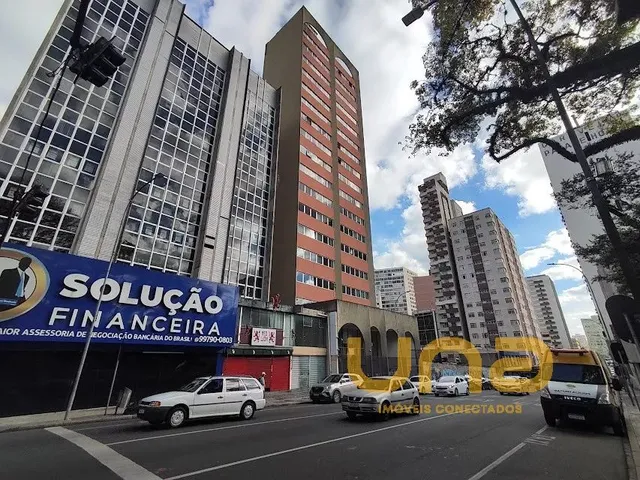 Apartamento 2 quartos e 1 banheiro, à venda, no bairro CENTRO em Curitiba