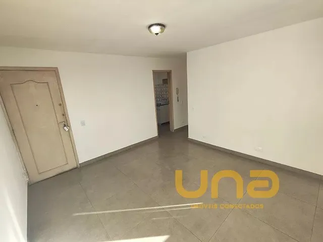 Apartamento 2 quartos e 1 banheiro, à venda, no bairro CENTRO em Curitiba