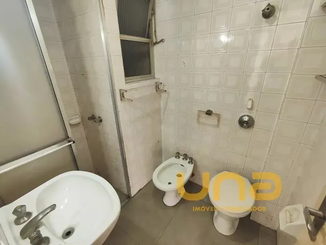 Apartamento 2 quartos e 1 banheiro, à venda, no bairro CENTRO em Curitiba