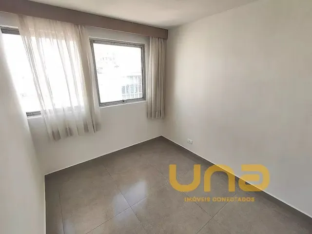 Apartamento 2 quartos e 1 banheiro, à venda, no bairro CENTRO em Curitiba