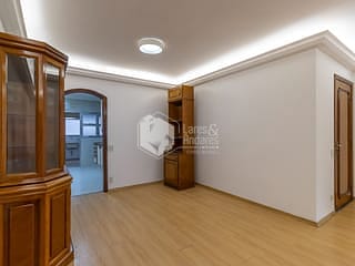Foto do Apartamento-Apartamento tipo para venda em Moema com 3 quartos, sendo 1 suíte, 172m²