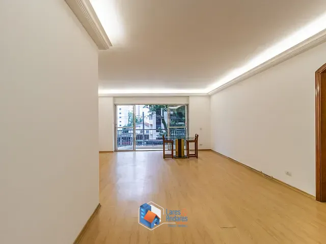 Apartamento com 172m² 3 quartos e 4 banheiros, à venda, no bairro Moema em São Paulo