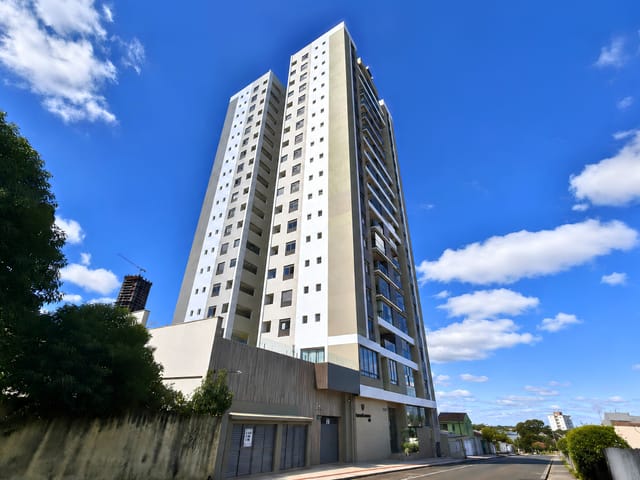 Locação - Apartamento com 3 quartos (sendo 1 suíte), 2 vagas, Sacada com churrasqueira, Gran Villaggio - Estrela, Ponta Grossa.