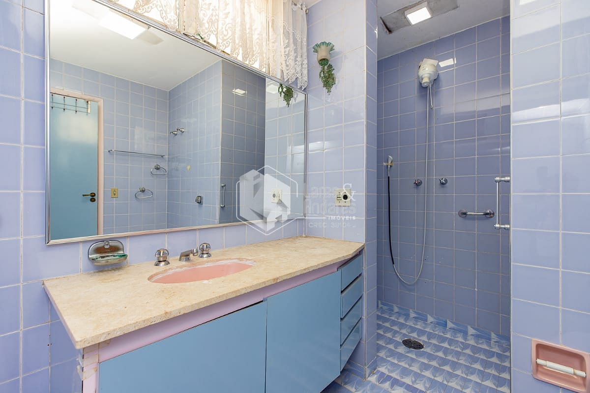 Apartamento à venda com 3 quartos, 254m² - Foto 35