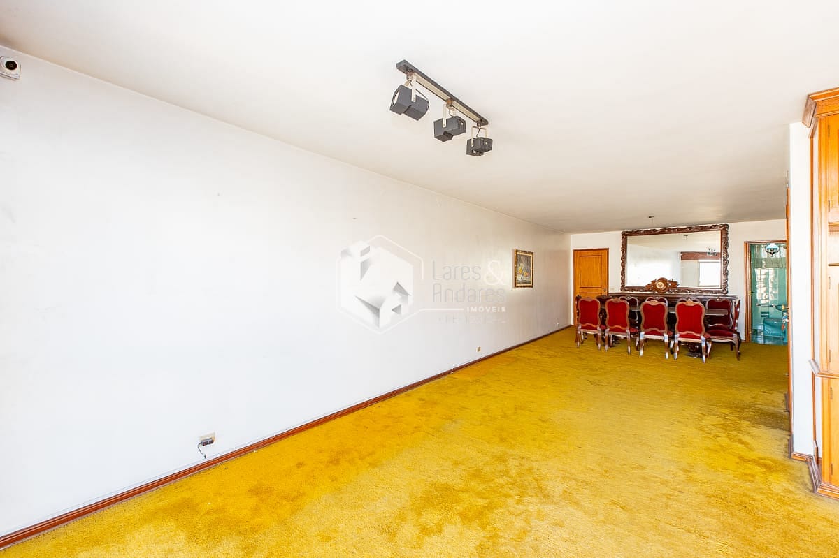 Apartamento à venda com 3 quartos, 254m² - Foto 5