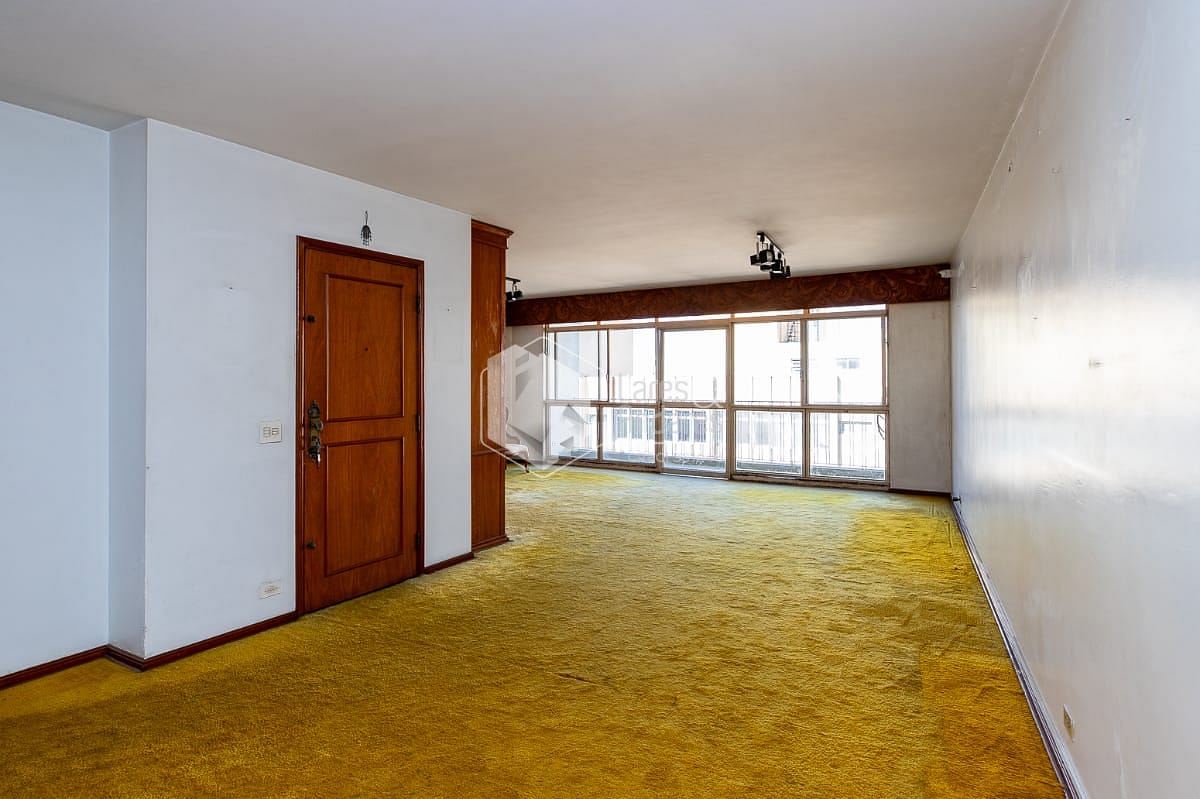 Apartamento à venda com 3 quartos, 254m² - Foto 2