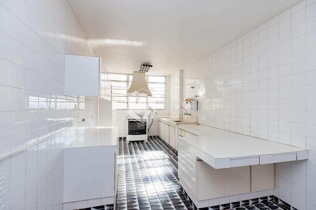 Apartamento à venda com 3 quartos, 254m² - Foto 16