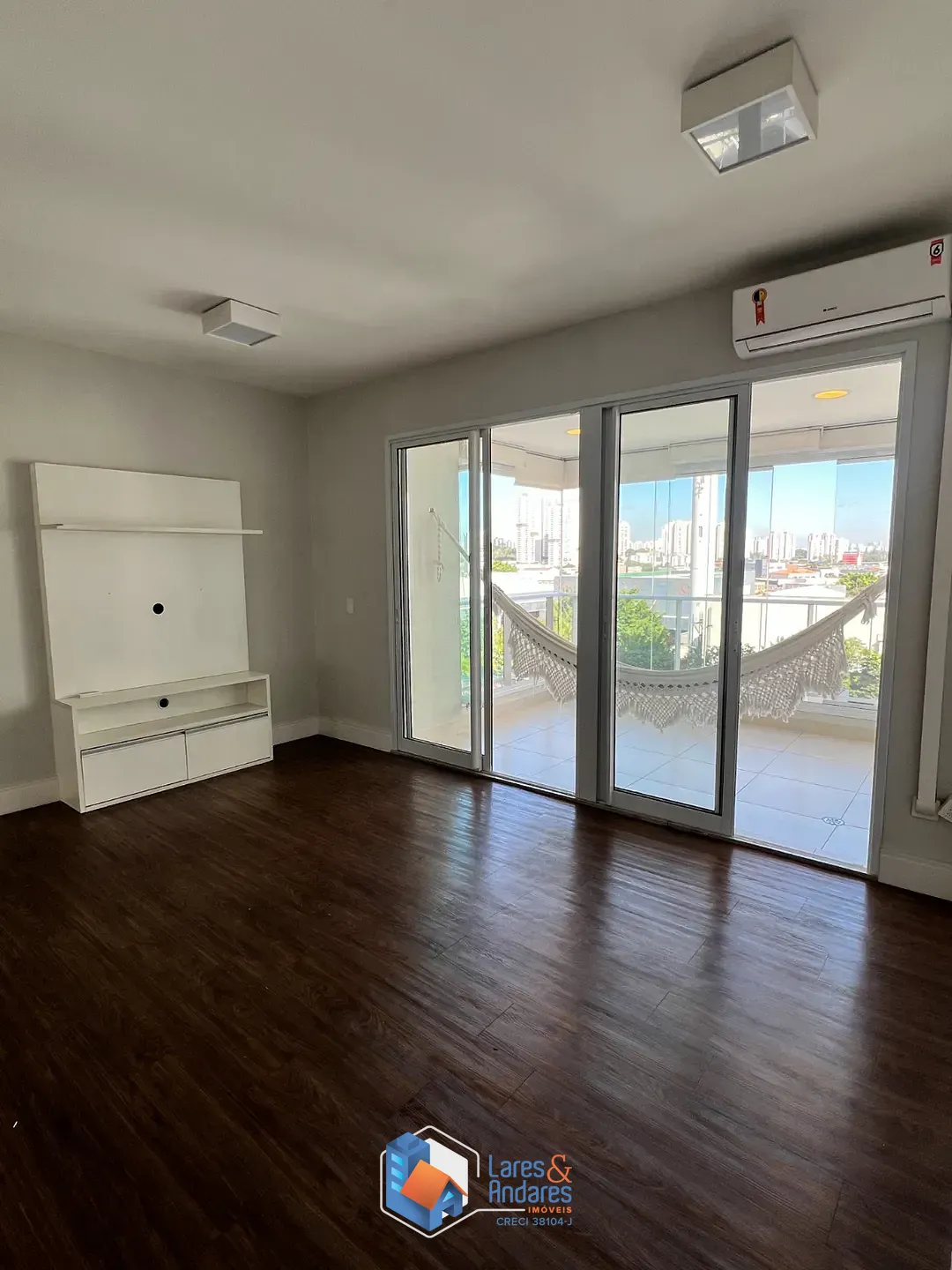 Apartamento, 2 quartos, 70 m² - Foto 2