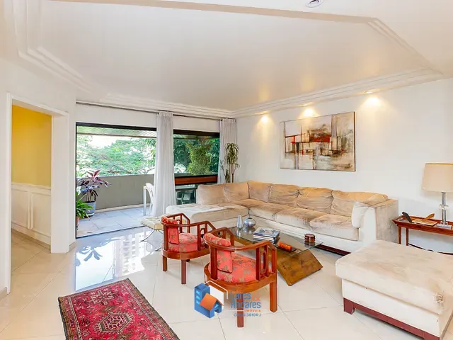Apartamento com 300m² 4 quartos e 4 banheiros, à venda, no bairro Moema em São Paulo