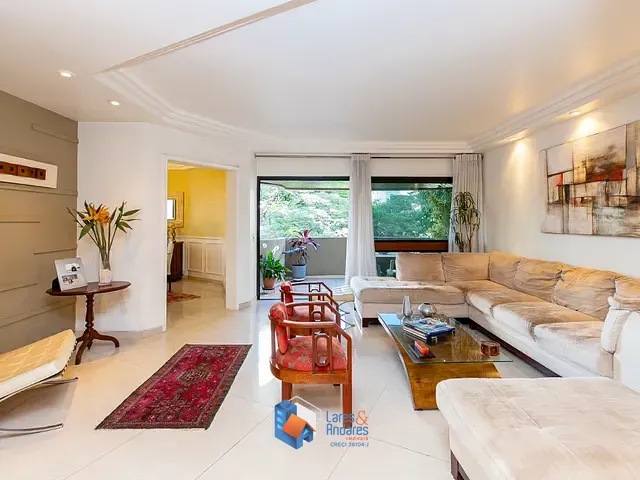 Apartamento com 300m² 4 quartos e 4 banheiros, à venda, no bairro Moema em São Paulo